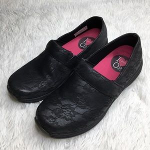 Sanita Black Lace Print Clogs Size 39 8-8.5 US